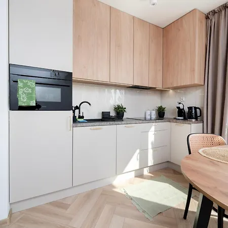 Manu Park Deluxe Studio Apartment Lodz