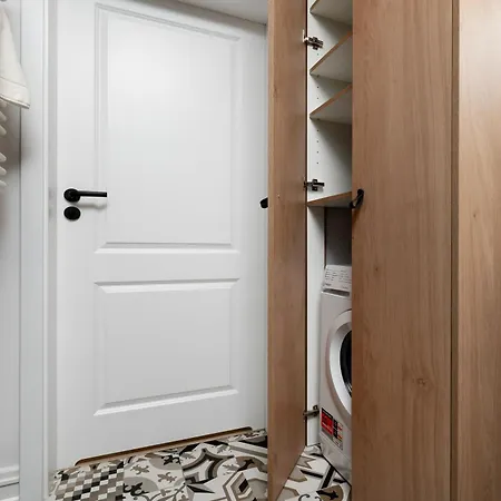 Apartment Manu Park Deluxe Studio Lodz